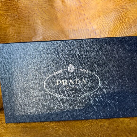 Prada Beige Patent Leather Bow Ballet Flat Size 37/ US 7 - Picture 7 of 8